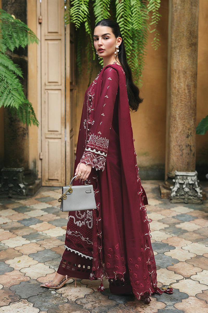 Qalamkar Qline 3 Piece Lawn Suit With Chiffon Dupatta | Ready To Wear