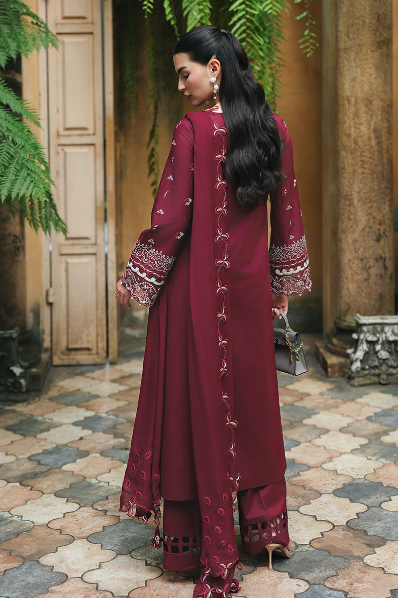 Qalamkar Qline 3 Piece Lawn Suit With Chiffon Dupatta | Ready To Wear
