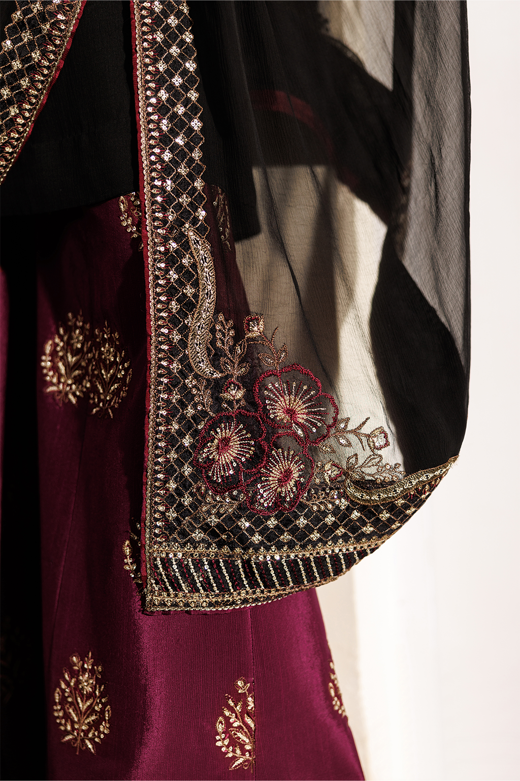 Iznik Black Embroidered  Chiffon Dress |  Ready To Wear
