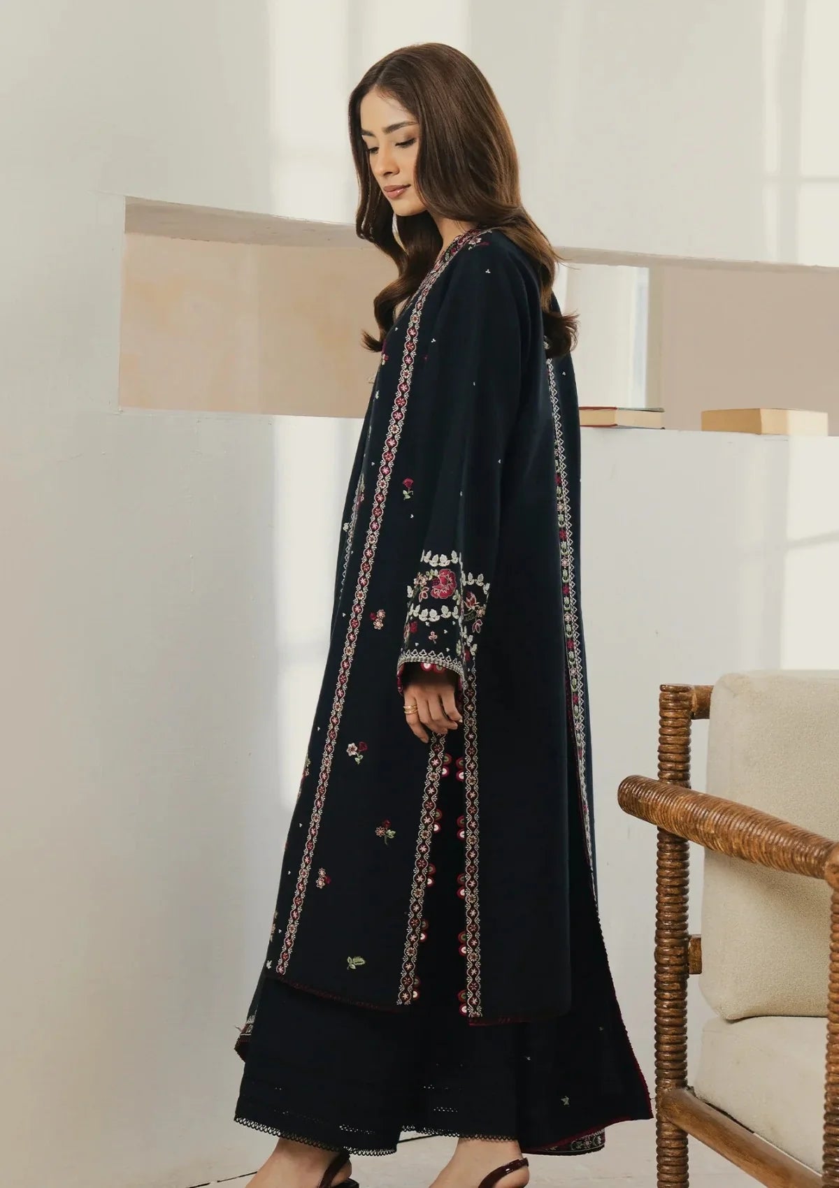 03-Piece Embroidered Lawn Suit With Chiffon Dupatta | Ready To Wear