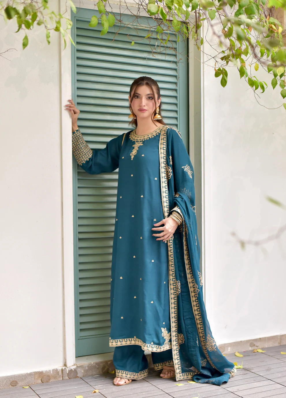 03-Piece Embroidered Chiffon Suit | Ready To Wear