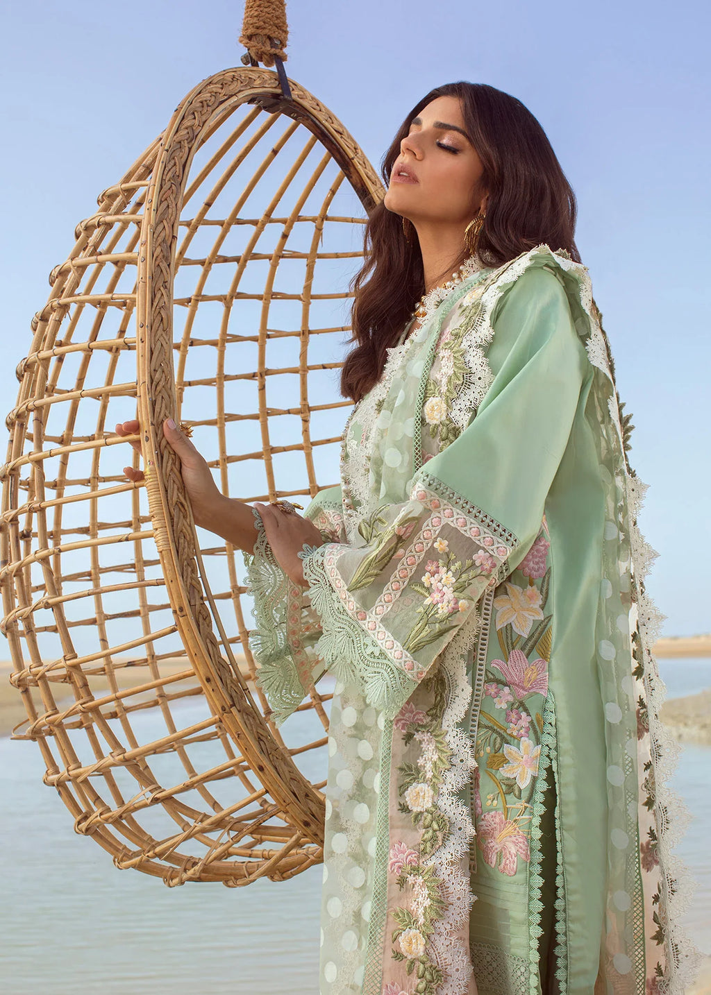 Crimson Embroidered Cotton Lawn 3Pc Suit Serendipity