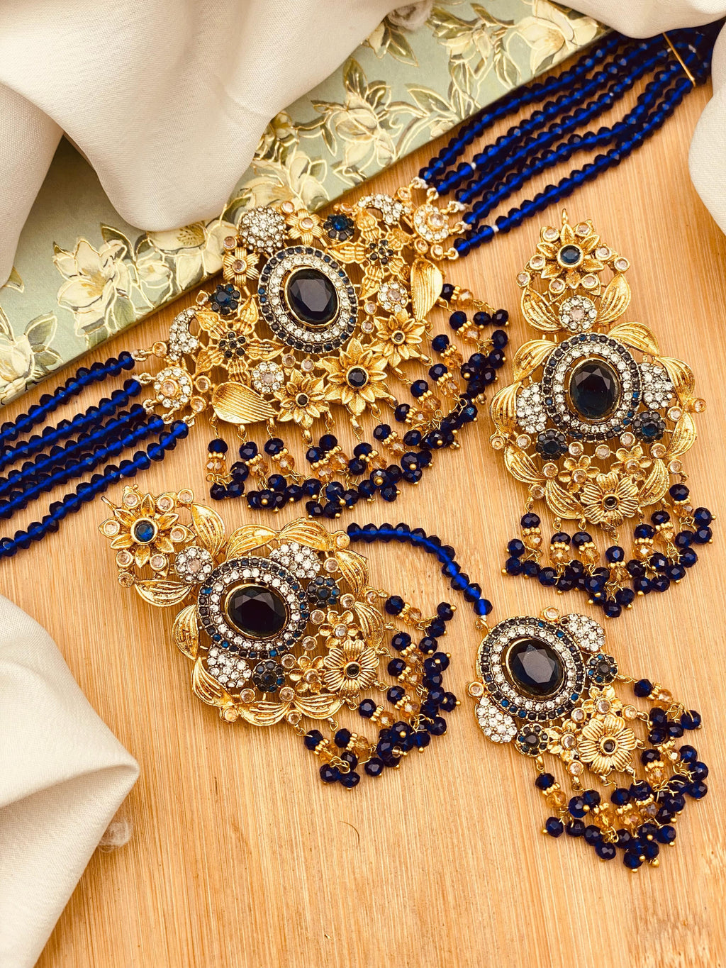 Elaborate Ruby, Emerald, and Pearl Heritage Set