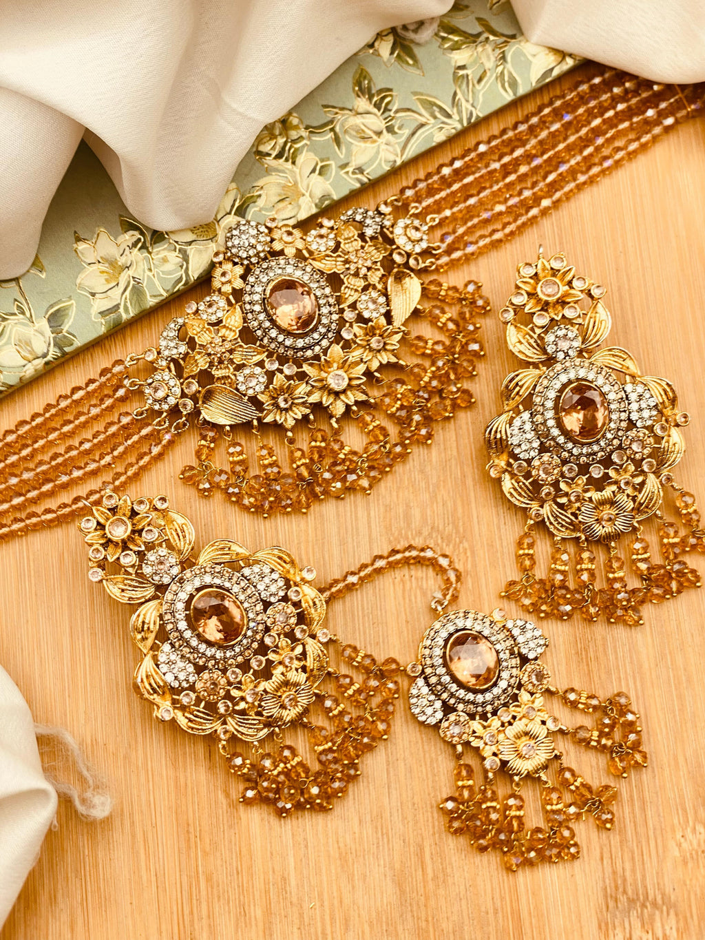 Elaborate Ruby, Emerald, and Pearl Heritage Set