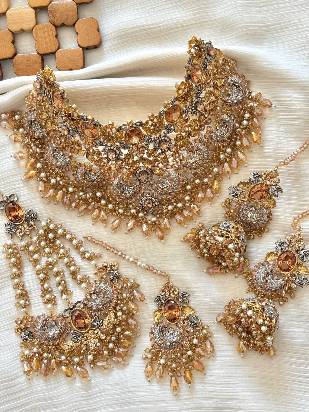Royal Emerald & Gold Heritage Bridal Ensemble